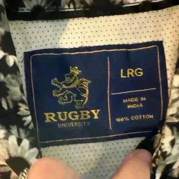 Rugby University Mens Button Down Black, White, & Gray Floral Shirt, size large - Picture 4 of 4